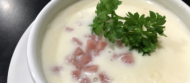 Paleo Roasted Cauliflower Soup