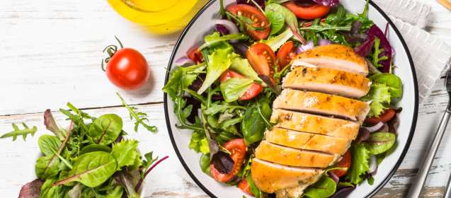 Chicken, Cheese and Arugula Salad