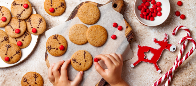 Soft & Chewy Paleo Gingerbread Cookies